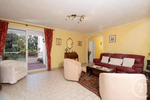 Appartement T4 à vendre - 4 pièces - 85.29 m2 - TOULON - 83 - PROVENCE-ALPES-COTE-D-AZUR - Century 21 Le Mourillon