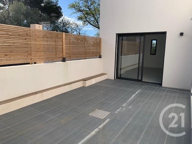 Appartement F3 à vendre - 3 pièces - 74.76 m2 - LA FARLEDE - 83 - PROVENCE-ALPES-COTE-D-AZUR - Century 21 Le Mourillon