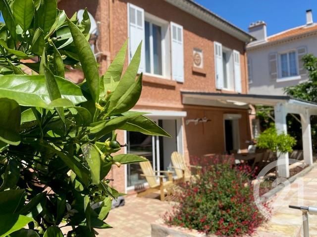 maison - TOULON - 83