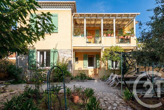 maison à vendre - 8 pièces - 191.0 m2 - LA VALETTE DU VAR - 83 - PROVENCE-ALPES-COTE-D-AZUR - Century 21 Le Mourillon