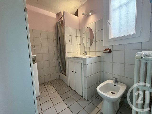Appartement F3 à vendre - 3 pièces - 57.0 m2 - TOULON - 83 - PROVENCE-ALPES-COTE-D-AZUR - Century 21 Le Mourillon