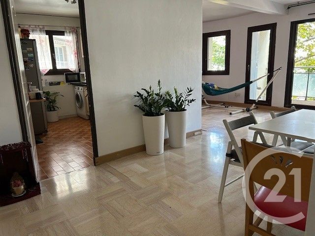 Appartement F4 à vendre - 4 pièces - 76.66 m2 - TOULON - 83 - PROVENCE-ALPES-COTE-D-AZUR - Century 21 Le Mourillon