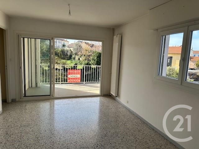 Appartement F4 à vendre - 4 pièces - 76.88 m2 - TOULON - 83 - PROVENCE-ALPES-COTE-D-AZUR - Century 21 Le Mourillon