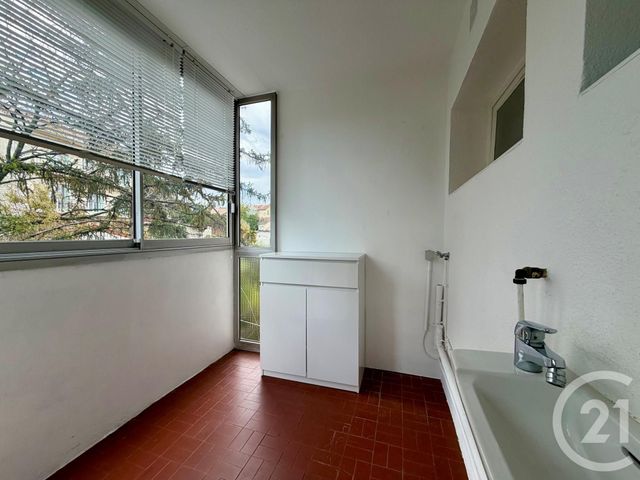 Appartement F4 à vendre - 4 pièces - 76.88 m2 - TOULON - 83 - PROVENCE-ALPES-COTE-D-AZUR - Century 21 Le Mourillon