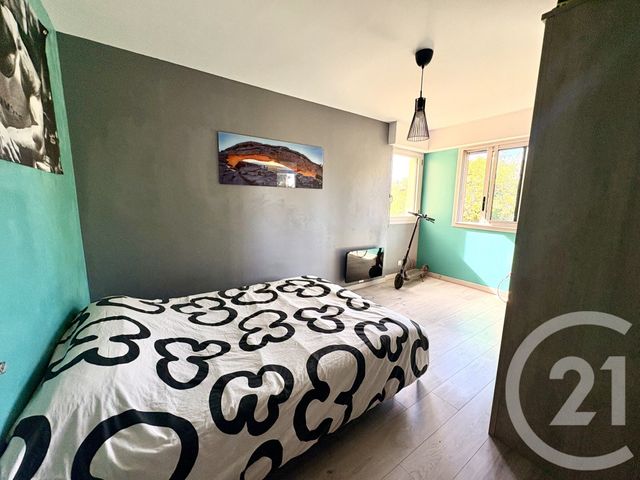 Appartement F7 à vendre - 7 pièces - 103.98 m2 - TOULON - 83 - PROVENCE-ALPES-COTE-D-AZUR - Century 21 Le Mourillon
