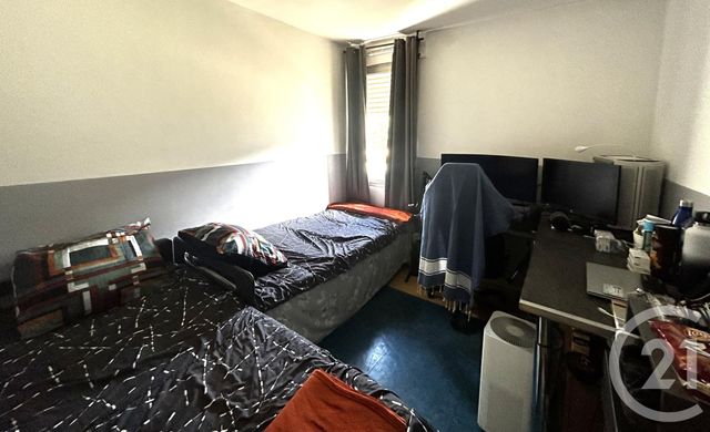 Appartement T4 à vendre - 4 pièces - 73.36 m2 - TOULON - 83 - PROVENCE-ALPES-COTE-D-AZUR - Century 21 Le Mourillon