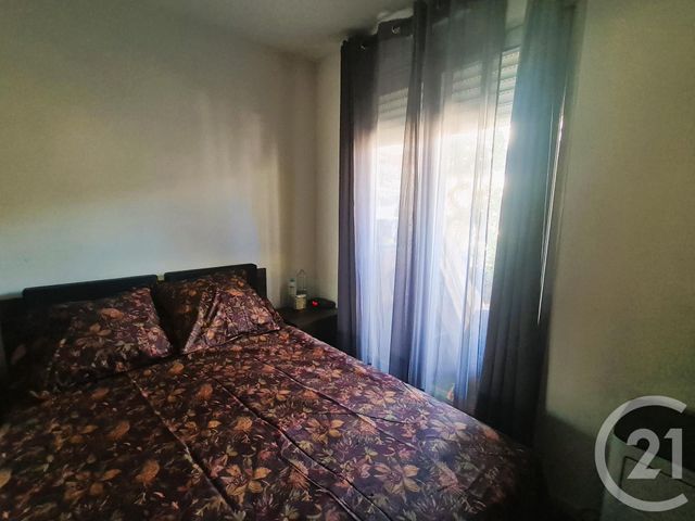 Appartement T4 à vendre - 4 pièces - 73.36 m2 - TOULON - 83 - PROVENCE-ALPES-COTE-D-AZUR - Century 21 Le Mourillon