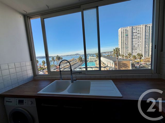 Appartement F3 à louer - 3 pièces - 69.75 m2 - TOULON - 83 - PROVENCE-ALPES-COTE-D-AZUR - Century 21 Le Mourillon