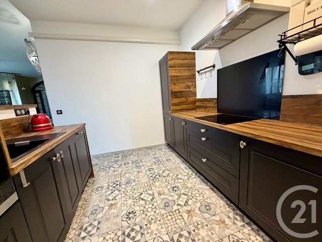 Appartement F5 à vendre - 5 pièces - 113.0 m2 - TOULON - 83 - PROVENCE-ALPES-COTE-D-AZUR - Century 21 Le Mourillon