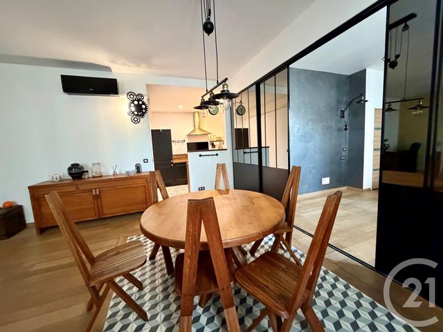 Appartement F5 à vendre - 5 pièces - 113.0 m2 - TOULON - 83 - PROVENCE-ALPES-COTE-D-AZUR - Century 21 Le Mourillon