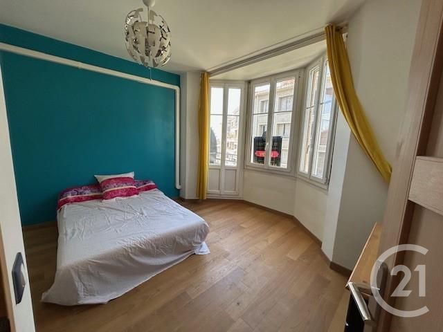 Appartement F5 à vendre - 5 pièces - 113.0 m2 - TOULON - 83 - PROVENCE-ALPES-COTE-D-AZUR - Century 21 Le Mourillon