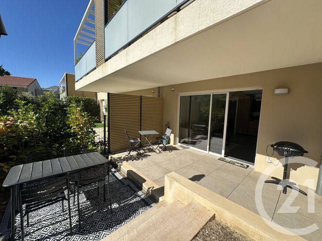 Appartement F3 à louer - 3 pièces - 64.97 m2 - TOULON - 83 - PROVENCE-ALPES-COTE-D-AZUR - Century 21 Le Mourillon