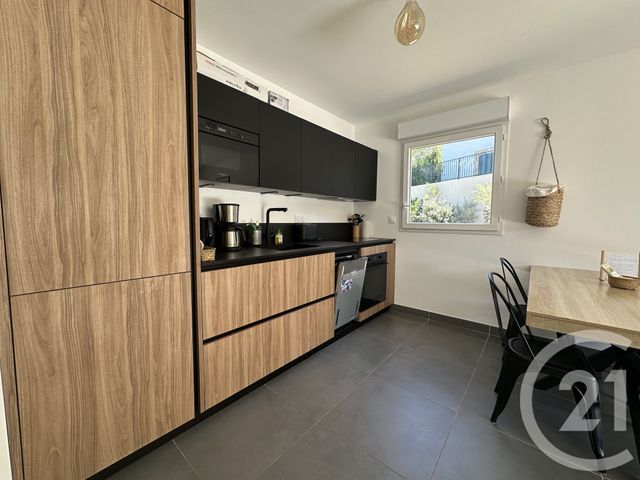 Appartement F3 à louer - 3 pièces - 64.97 m2 - TOULON - 83 - PROVENCE-ALPES-COTE-D-AZUR - Century 21 Le Mourillon
