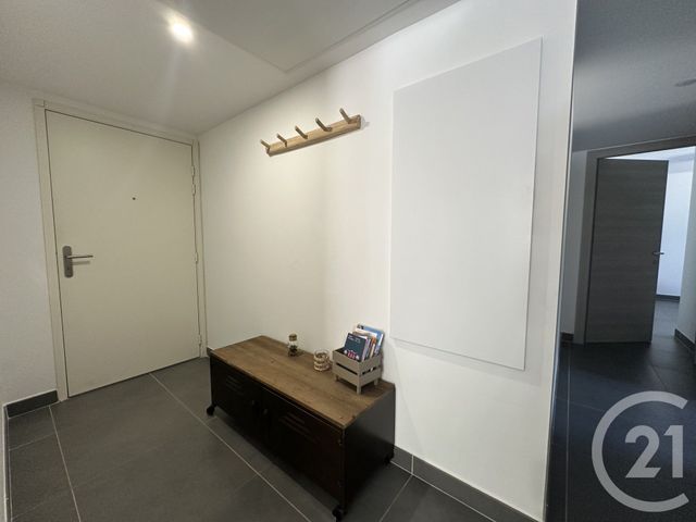 Appartement F3 à louer - 3 pièces - 64.97 m2 - TOULON - 83 - PROVENCE-ALPES-COTE-D-AZUR - Century 21 Le Mourillon
