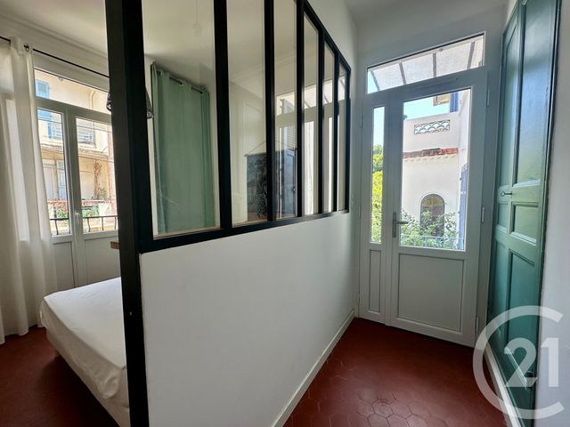 Appartement F1 Bis à louer TOULON