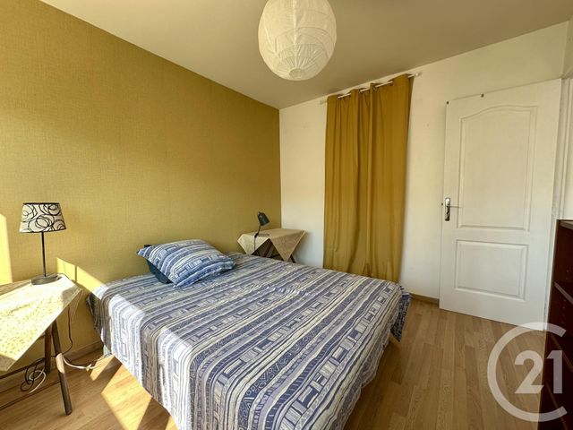 Afficher la photo en grand Appartement à vendre - 3 pièces - 53.2 m2 - TOULON - 83 - PROVENCE-ALPES-COTE-D-AZUR - Century 21 Le Mourillon