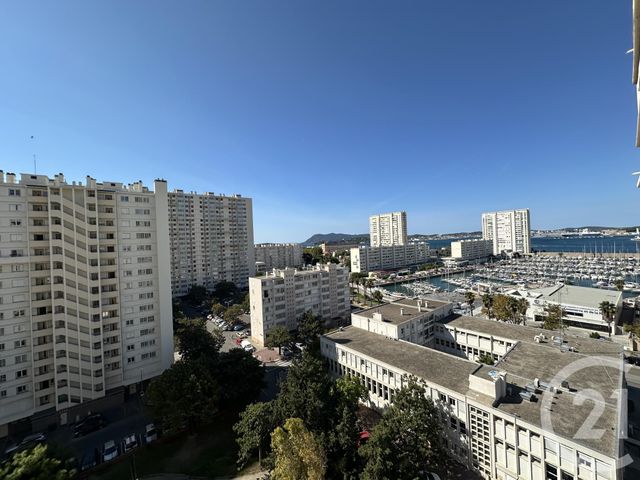 Afficher la photo en grand Appartement à vendre - 3 pièces - 53.2 m2 - TOULON - 83 - PROVENCE-ALPES-COTE-D-AZUR - Century 21 Le Mourillon