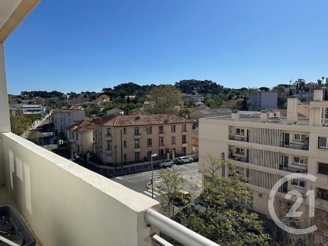 Appartement F3 à vendre - 3 pièces - 66.63 m2 - TOULON - 83 - PROVENCE-ALPES-COTE-D-AZUR - Century 21 Le Mourillon