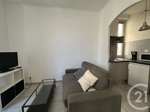Appartement F2 à vendre - 2 pièces - 35.13 m2 - TOULON - 83 - PROVENCE-ALPES-COTE-D-AZUR - Century 21 Le Mourillon
