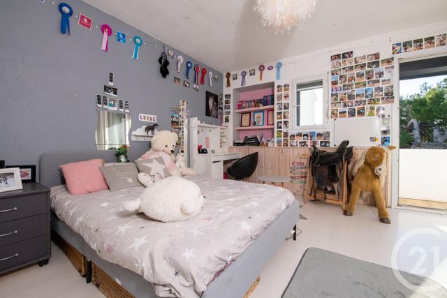 maison à vendre - 6 pièces - 177.81 m2 - OLLIOULES - 83 - PROVENCE-ALPES-COTE-D-AZUR - Century 21 Le Mourillon