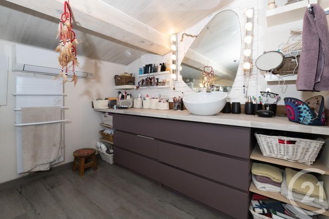 maison à vendre - 6 pièces - 177.81 m2 - OLLIOULES - 83 - PROVENCE-ALPES-COTE-D-AZUR - Century 21 Le Mourillon