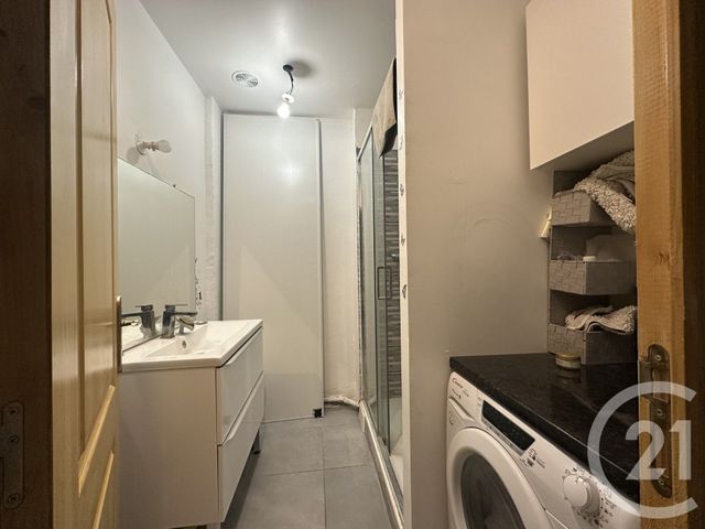 Appartement F5 à vendre - 5 pièces - 82.35 m2 - TOULON - 83 - PROVENCE-ALPES-COTE-D-AZUR - Century 21 Le Mourillon