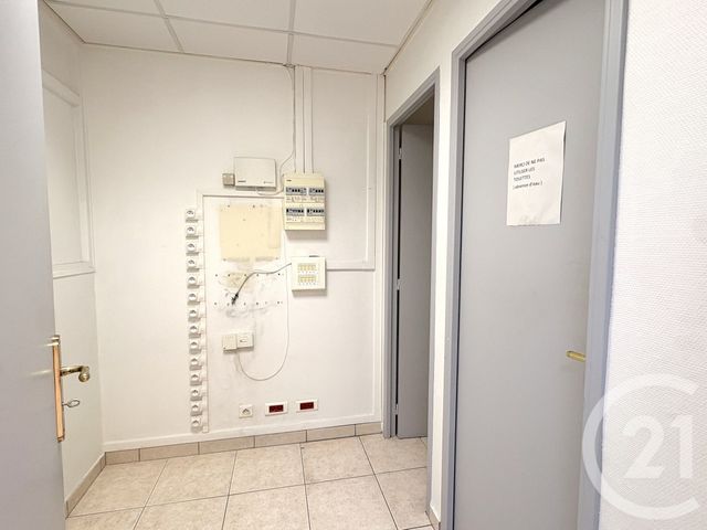 Afficher la photo en grand divers à vendre - 103.0 m2 - TOULON - 83 - PROVENCE-ALPES-COTE-D-AZUR - Century 21 Le Mourillon