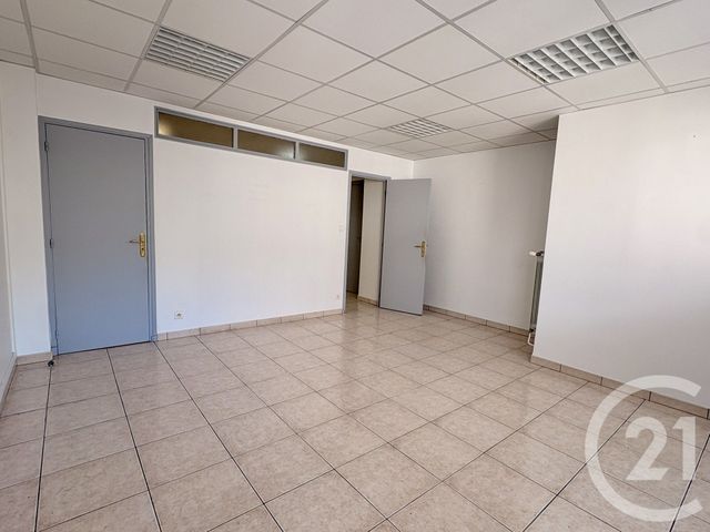 Afficher la photo en grand divers à vendre - 103.0 m2 - TOULON - 83 - PROVENCE-ALPES-COTE-D-AZUR - Century 21 Le Mourillon