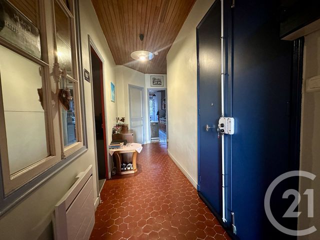 Appartement F2 à vendre - 2 pièces - 49.23 m2 - TOULON - 83 - PROVENCE-ALPES-COTE-D-AZUR - Century 21 Le Mourillon