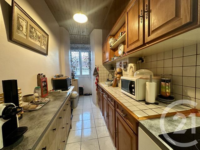 Appartement F2 à vendre - 2 pièces - 49.23 m2 - TOULON - 83 - PROVENCE-ALPES-COTE-D-AZUR - Century 21 Le Mourillon