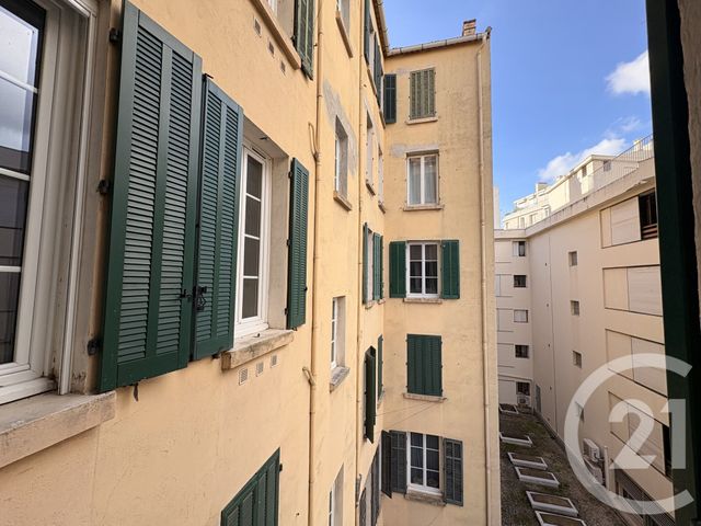 Appartement F3 à vendre - 3 pièces - 63.0 m2 - TOULON - 83 - PROVENCE-ALPES-COTE-D-AZUR - Century 21 Le Mourillon