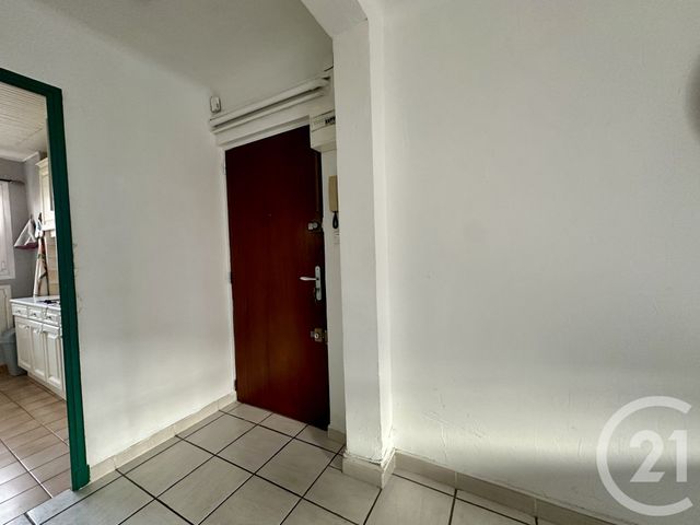 Appartement F3 à vendre - 3 pièces - 55.8 m2 - TOULON - 83 - PROVENCE-ALPES-COTE-D-AZUR - Century 21 Le Mourillon