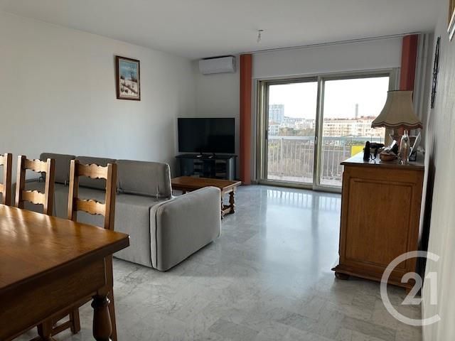 Appartement F4 à vendre - 4 pièces - 101.85 m2 - TOULON - 83 - PROVENCE-ALPES-COTE-D-AZUR - Century 21 Le Mourillon