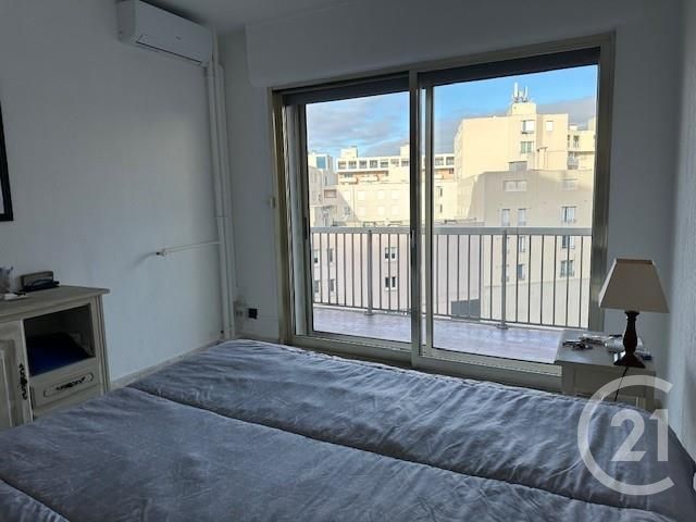 Appartement F4 à vendre - 4 pièces - 101.85 m2 - TOULON - 83 - PROVENCE-ALPES-COTE-D-AZUR - Century 21 Le Mourillon