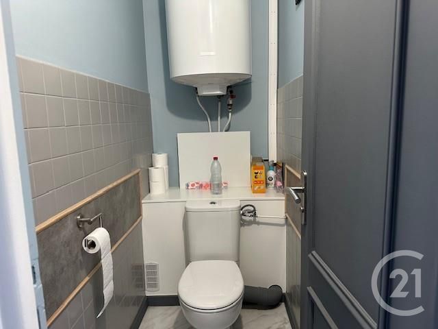 Appartement F4 à vendre - 4 pièces - 101.85 m2 - TOULON - 83 - PROVENCE-ALPES-COTE-D-AZUR - Century 21 Le Mourillon