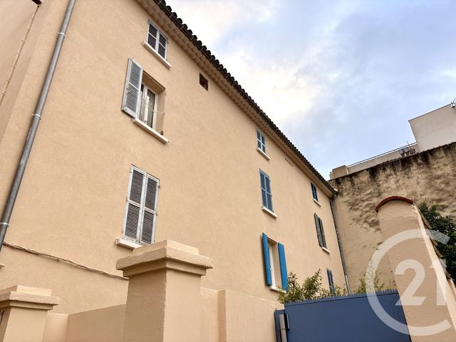 Appartement F1 à vendre - 1 pièce - 27.27 m2 - TOULON - 83 - PROVENCE-ALPES-COTE-D-AZUR - Century 21 Le Mourillon