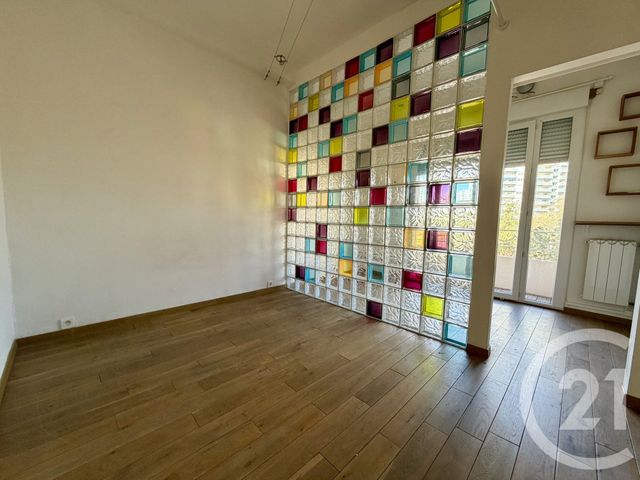 Appartement F5 à vendre - 4 pièces - 96.61 m2 - TOULON - 83 - PROVENCE-ALPES-COTE-D-AZUR - Century 21 Le Mourillon