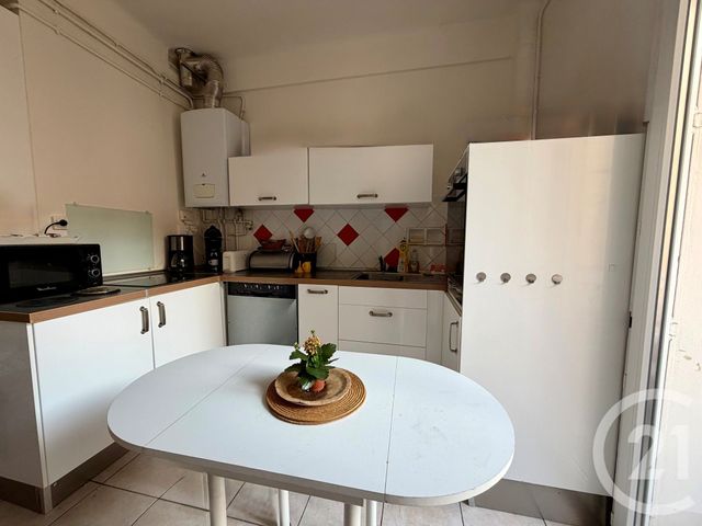 Appartement F5 à vendre - 4 pièces - 96.61 m2 - TOULON - 83 - PROVENCE-ALPES-COTE-D-AZUR - Century 21 Le Mourillon