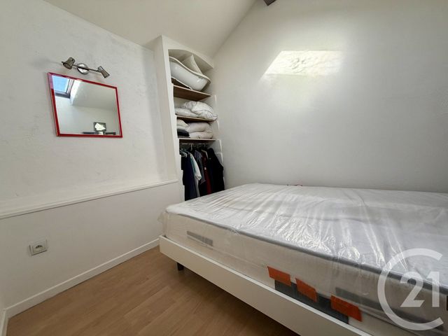 Appartement T4 à vendre - 4 pièces - 80.0 m2 - TOULON - 83 - PROVENCE-ALPES-COTE-D-AZUR - Century 21 Le Mourillon