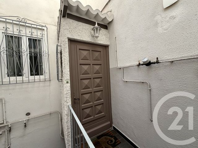 Appartement T4 à vendre - 4 pièces - 80.0 m2 - TOULON - 83 - PROVENCE-ALPES-COTE-D-AZUR - Century 21 Le Mourillon