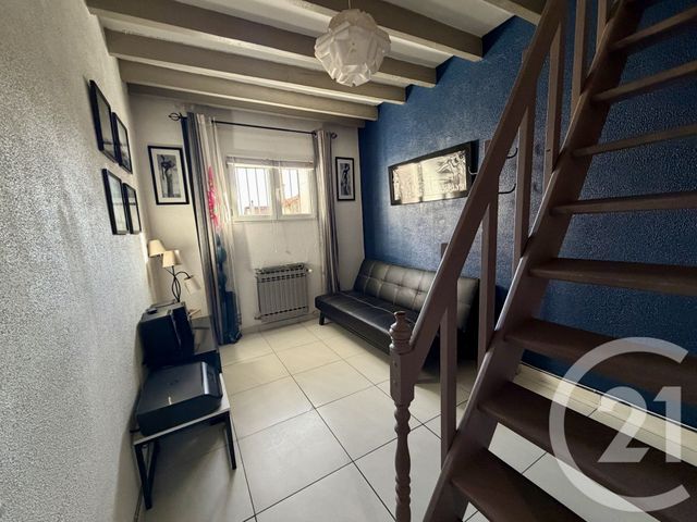 Appartement T4 à vendre - 4 pièces - 80.0 m2 - TOULON - 83 - PROVENCE-ALPES-COTE-D-AZUR - Century 21 Le Mourillon