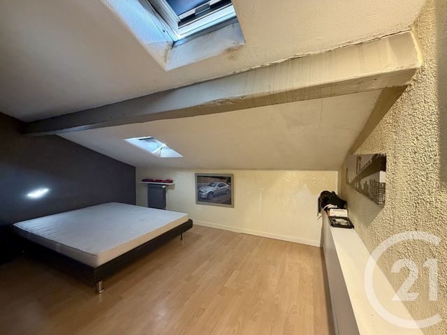Appartement T4 à vendre - 4 pièces - 80.0 m2 - TOULON - 83 - PROVENCE-ALPES-COTE-D-AZUR - Century 21 Le Mourillon
