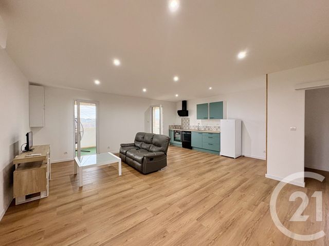 Appartement F2 à vendre - 2 pièces - 55.91 m2 - TOULON - 83 - PROVENCE-ALPES-COTE-D-AZUR - Century 21 Le Mourillon