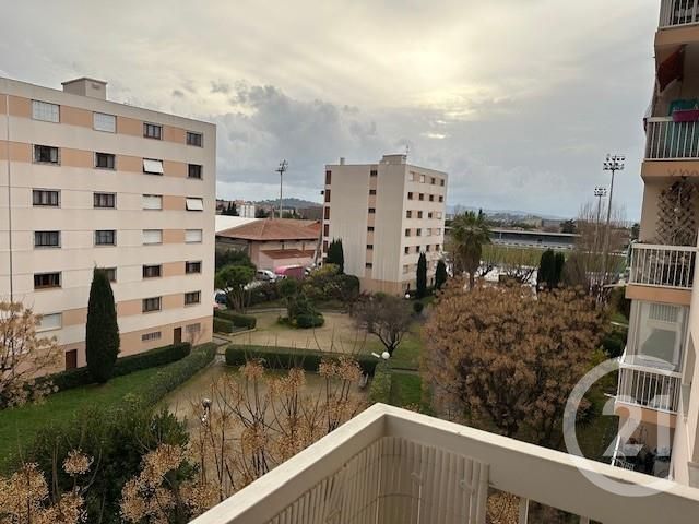 Appartement F3 à vendre - 3 pièces - 66.25 m2 - LA VALETTE DU VAR - 83 - PROVENCE-ALPES-COTE-D-AZUR - Century 21 Le Mourillon