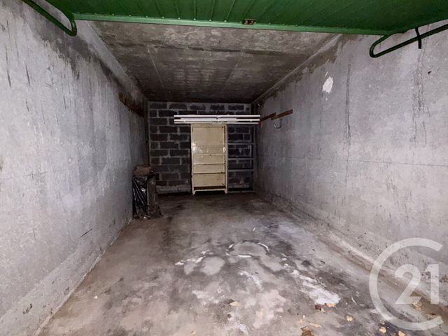 Appartement F2 à vendre - 2 pièces - 55.6 m2 - TOULON - 83 - PROVENCE-ALPES-COTE-D-AZUR - Century 21 Le Mourillon