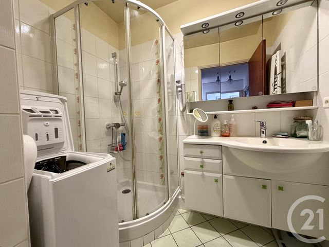 Appartement F2 à vendre - 2 pièces - 41.48 m2 - TOULON - 83 - PROVENCE-ALPES-COTE-D-AZUR - Century 21 Le Mourillon