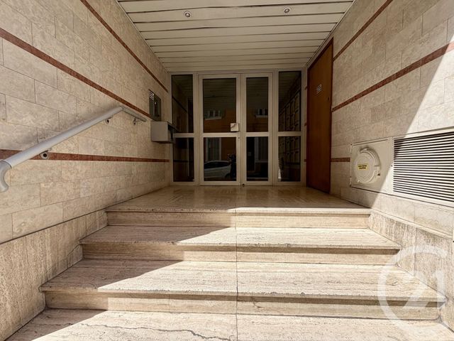 Appartement F2 à vendre - 2 pièces - 41.48 m2 - TOULON - 83 - PROVENCE-ALPES-COTE-D-AZUR - Century 21 Le Mourillon