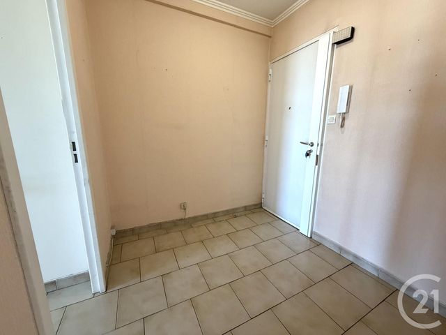 Appartement F5 à vendre - 5 pièces - 99.09 m2 - LA VALETTE DU VAR - 83 - PROVENCE-ALPES-COTE-D-AZUR - Century 21 Le Mourillon