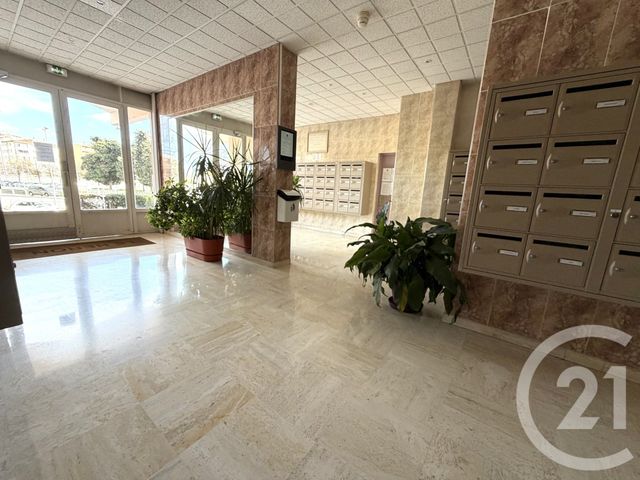 Appartement F4 à vendre - 4 pièces - 90.0 m2 - TOULON - 83 - PROVENCE-ALPES-COTE-D-AZUR - Century 21 Le Mourillon