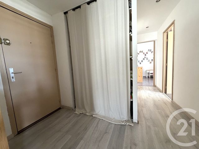 Appartement F4 à vendre - 4 pièces - 90.0 m2 - TOULON - 83 - PROVENCE-ALPES-COTE-D-AZUR - Century 21 Le Mourillon